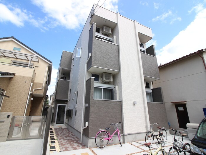 物件外観写真1　(外観写真)