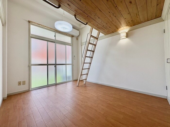 物件内観写真7　(居室)