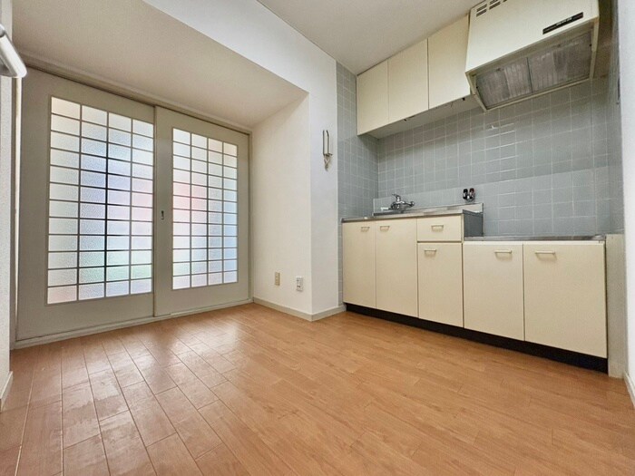 物件内観写真8　(キッチン)