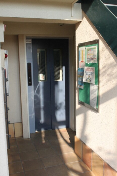 物件外観写真3　(建物設備)