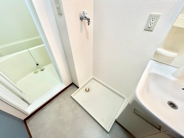 物件内観写真20　(洗濯機置場)