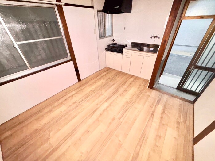 物件内観写真15　(内観写真)