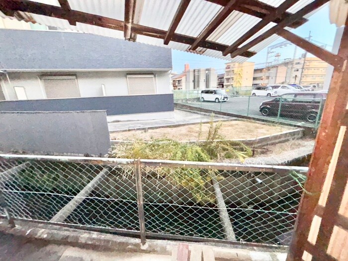 物件内観写真21　(室内からの展望)