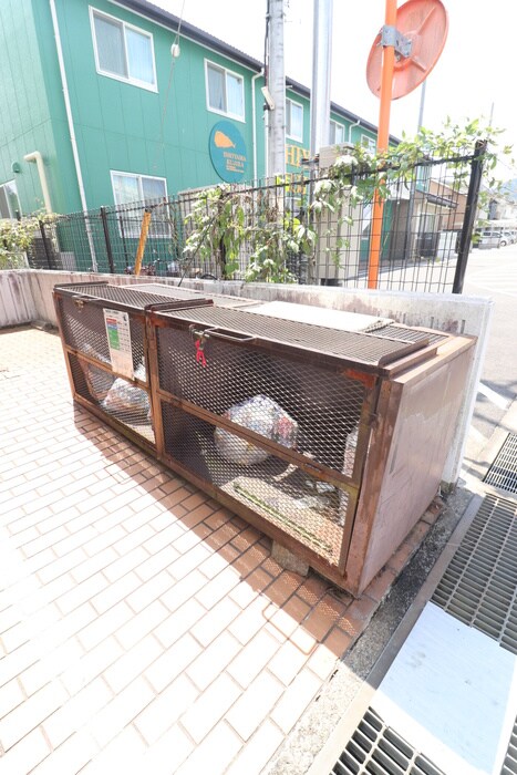 物件外観写真6　(建物設備)