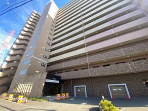 ﾃﾞｨﾅｽﾃｨ東大阪ｱﾃﾝｼｱｼﾃｨ（1105）外観写真