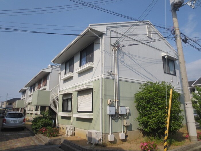 物件外観写真1　(外観写真)