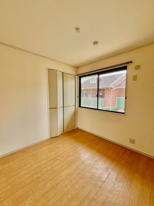 物件内観写真5　(居室)