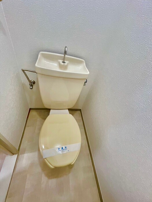 物件内観写真15　(トイレ)