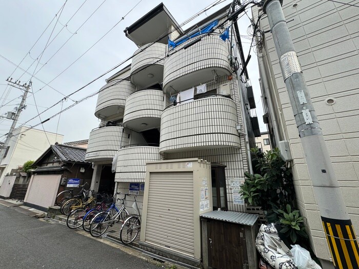 物件外観写真6　(外観写真)