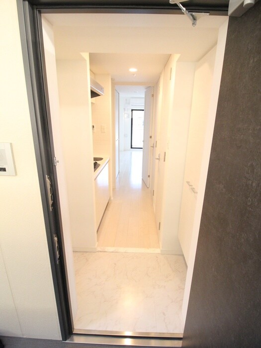 物件内観写真18　(廊下)