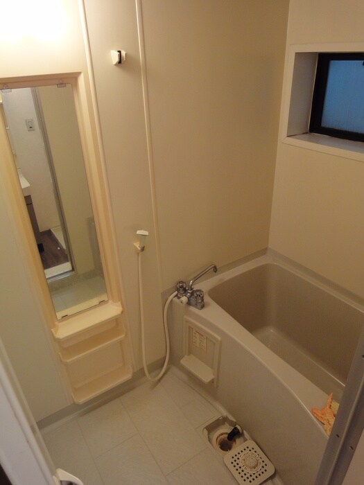 物件内観写真12　(バス／シャワールーム等)