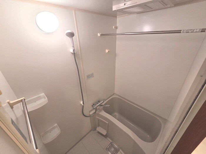 物件内観写真8　(バス／シャワールーム等)