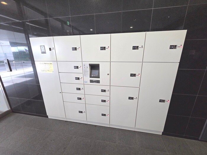 物件外観写真4　(建物設備)