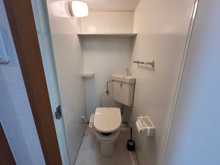 物件内観写真10　(トイレ)