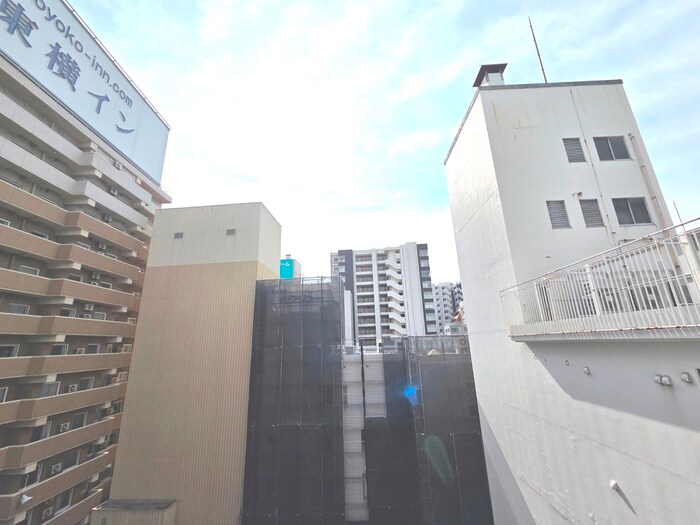 物件内観写真20　(室内からの展望)