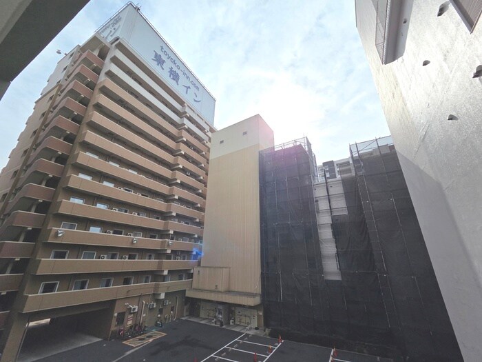 物件内観写真20　(室内からの展望)