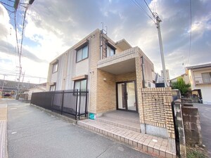 メゾン雅外観写真