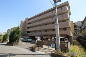 グランドル－ブル箕面外観写真