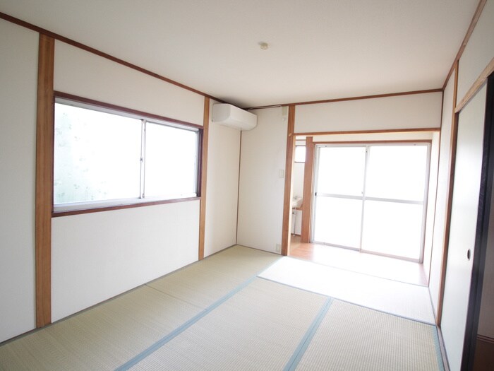 物件内観写真13　(居室)