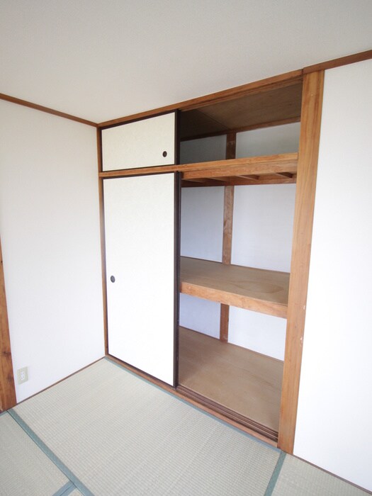 物件内観写真14　(収納)