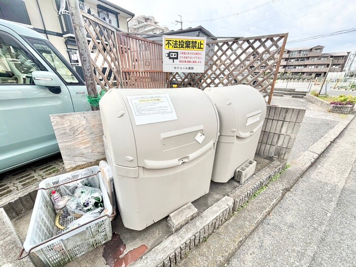 物件外観写真4　(建物設備)