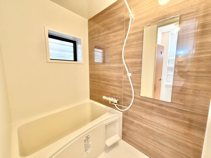 物件内観写真10　(バス／シャワールーム等)