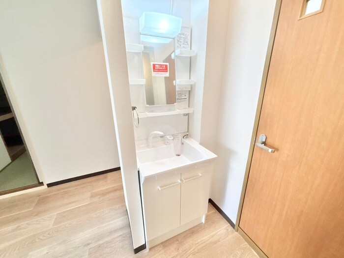 物件内観写真12　(洗面)