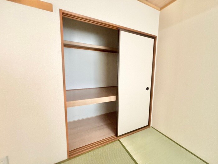 物件内観写真17　(収納)