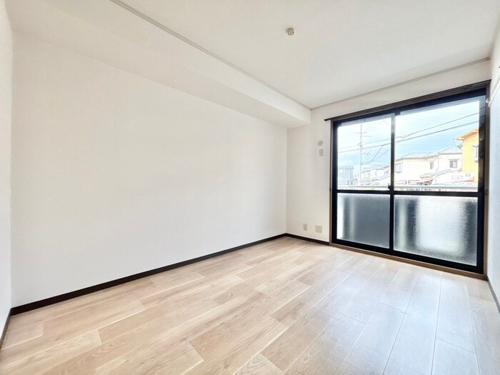 物件内観写真18　(居室)