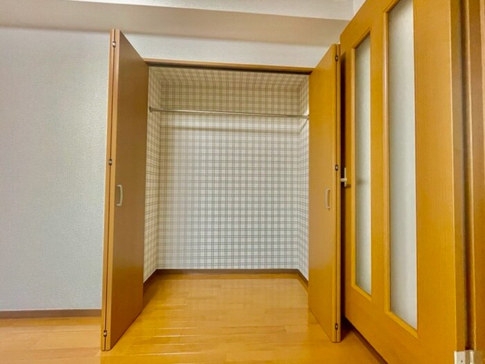 物件内観写真11　(収納)