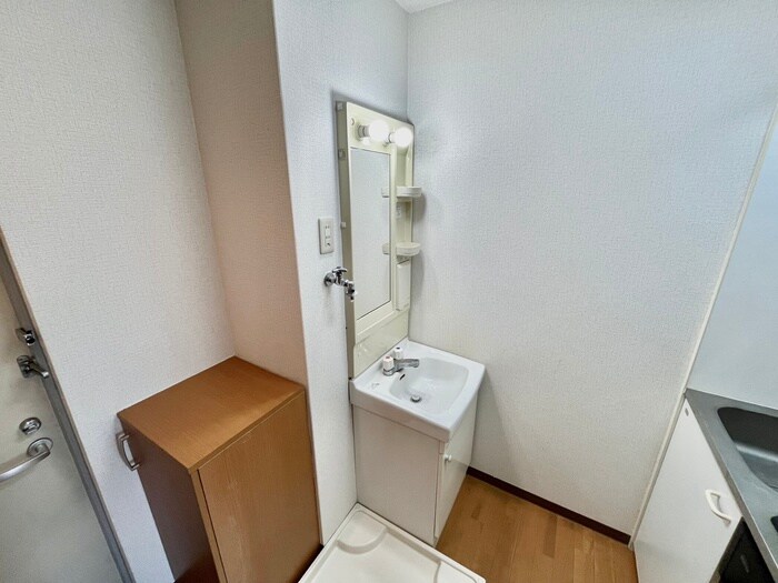 物件内観写真13　(洗面)