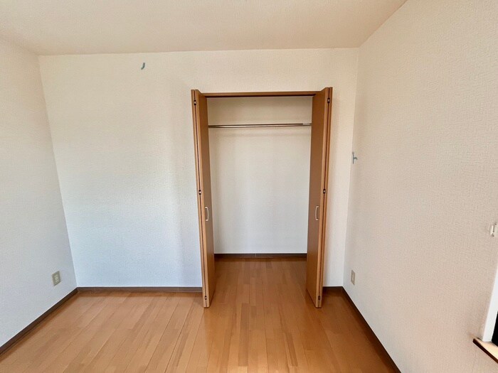 物件内観写真15　(収納)