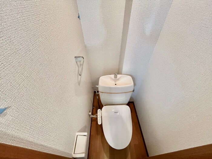 物件内観写真16　(トイレ)