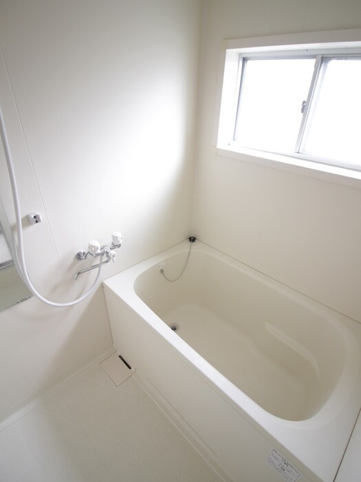 物件内観写真10　(バス／シャワールーム等)