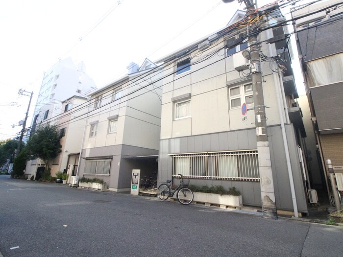 ルーブル小川の外観写真