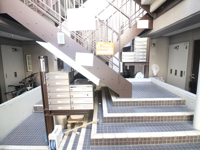 ルーブル小川のエントランス部分