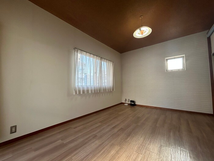 ルーブル小川の居室