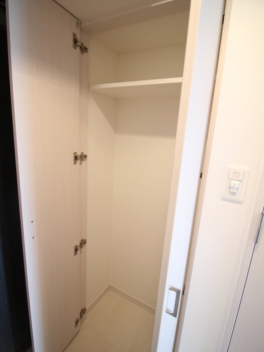 物件内観写真15　(収納)