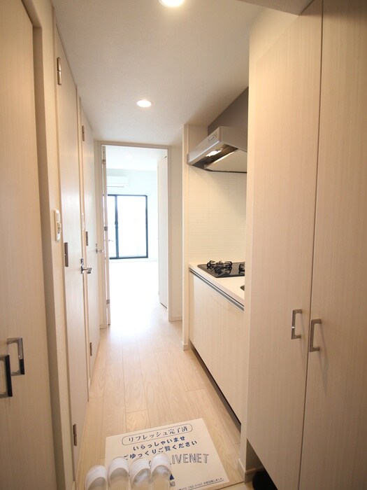 物件内観写真16　(廊下)