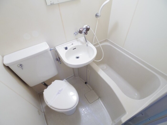 物件内観写真13　(バス／シャワールーム等)