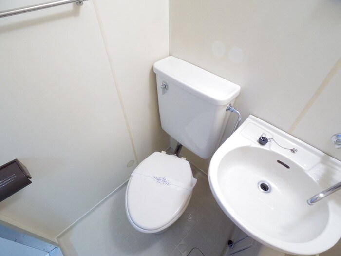 物件内観写真14　(トイレ)