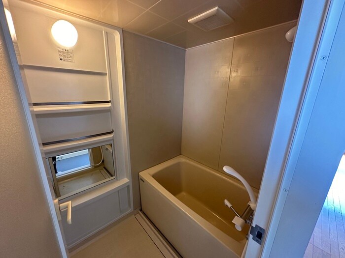 物件内観写真8　(バス／シャワールーム等)