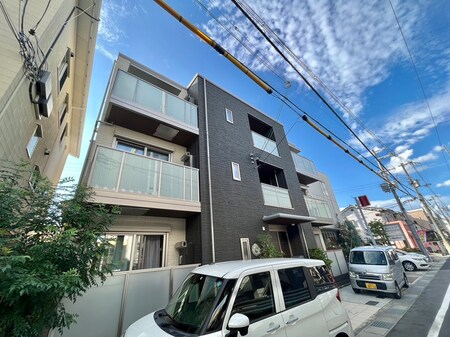 シャーメゾン月外観写真