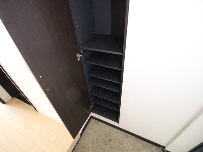 物件内観写真17　(靴箱)