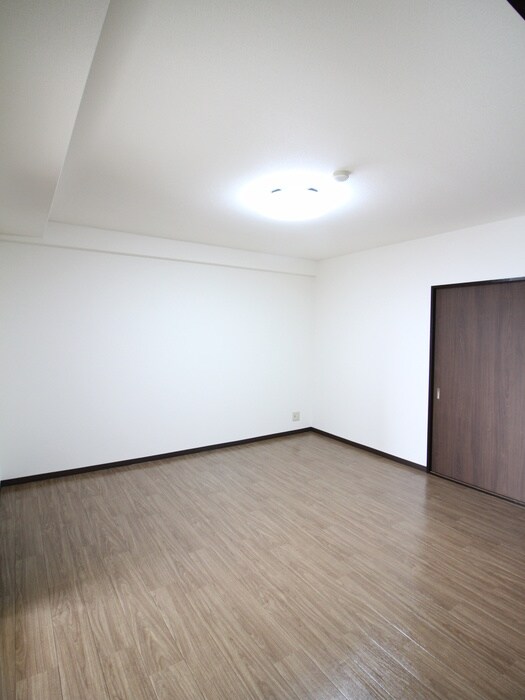 物件内観写真19　(居室)