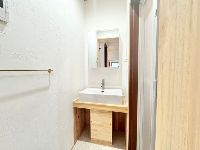 物件内観写真11　(洗面)