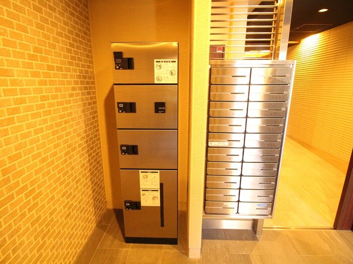 物件外観写真6　(建物設備)