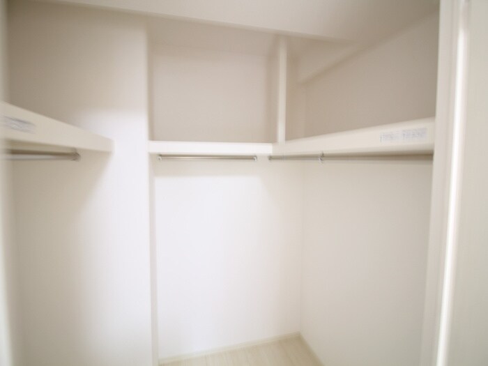 物件内観写真15　(収納)