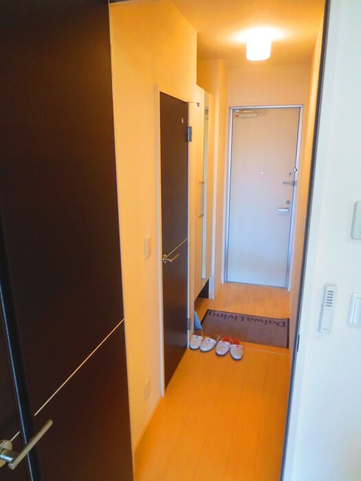 物件内観写真13　(廊下)