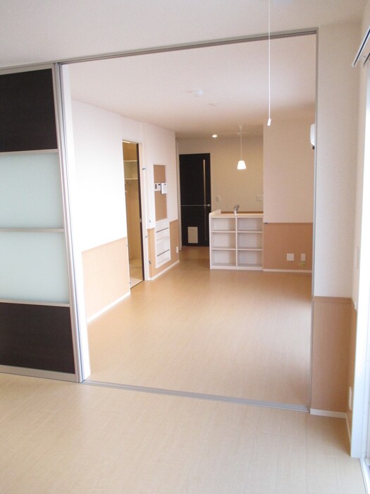 物件内観写真17　(居室)